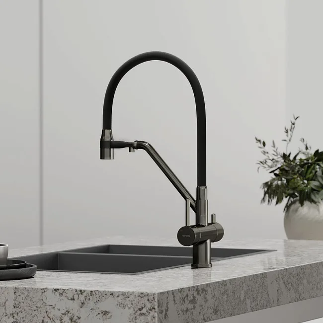 Смеситель для кухни Sancos Dora SC4003GG с гибким изливом, вороненая сталь Sancos — Оригинал