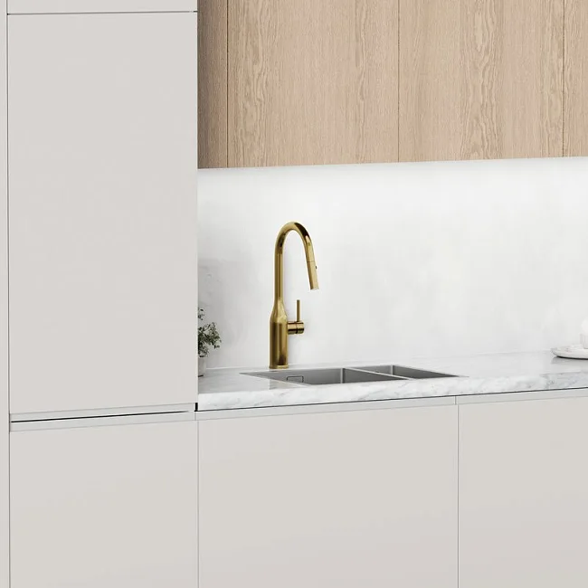 Смеситель для кухни Sancos Grand SC4002BG с вытяжным изливом, брашированное золото Sancos — Оригинал