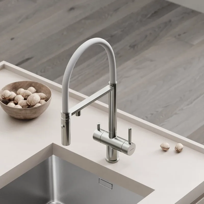 Смеситель для кухни гибкий с фильтром для питьевой воды SC4010BNwh, брашированный никель, матовый белый Sancos — официальный сайт